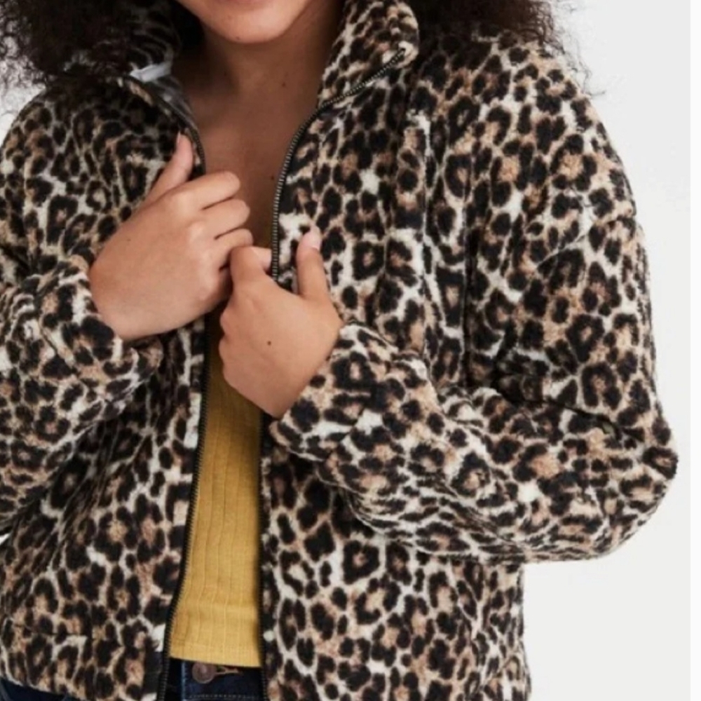 American Eagle Cheetah Print Cropped Jacket‎ Womens XS